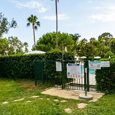 Sea View With Pool, Tennis And Near Cannes Apartment